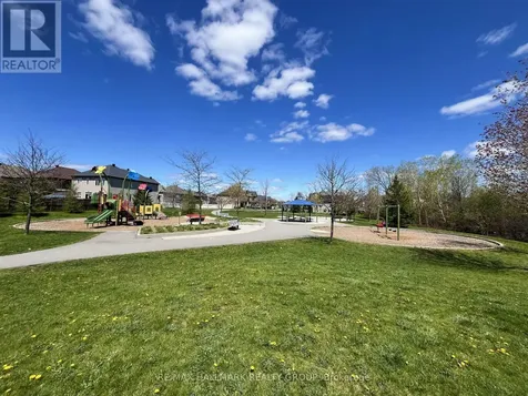 533 Peerless Street Ottawa ON K2J 6A5