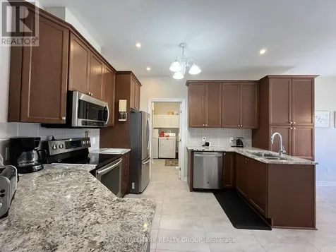 533 Peerless Street Ottawa ON K2J 6A5