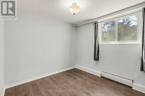 898 Elmsmere Road Ottawa ON K1J 7T6