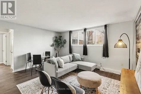 898 Elmsmere Road Ottawa ON K1J 7T6