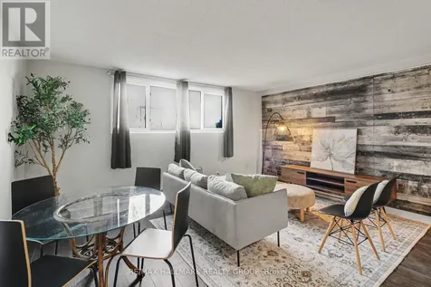 898 Elmsmere Road Ottawa ON K1J 7T6