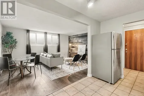 898 Elmsmere Road Ottawa ON K1J 7T6