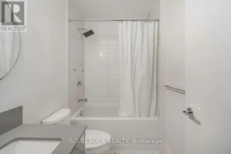 255 Bay Street Ottawa ON K1R 0C5