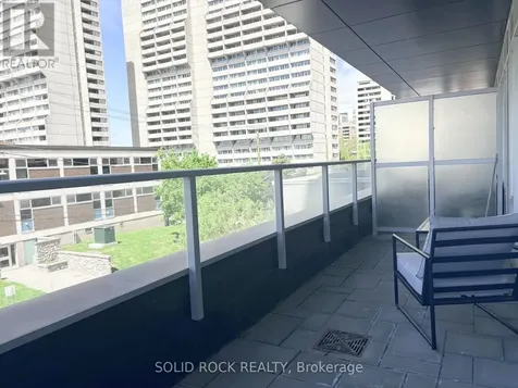 255 Bay Street Ottawa ON K1R 0C5