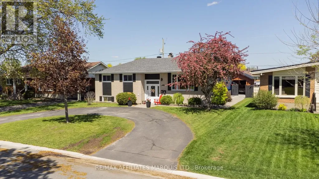 420 Beach Avenue Cornwall ON K6H 5P1