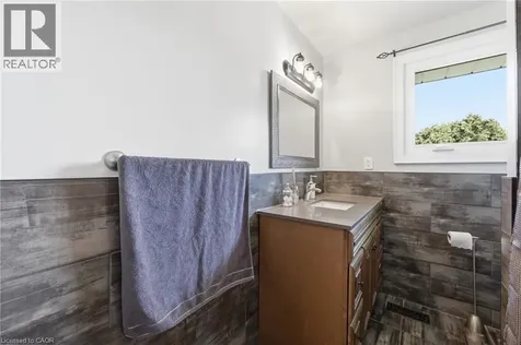 168 Nugent Drive Hamilton ON L8H 2N4