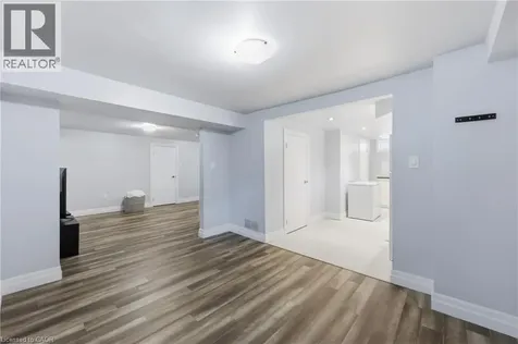 168 Nugent Drive Hamilton ON L8H 2N4