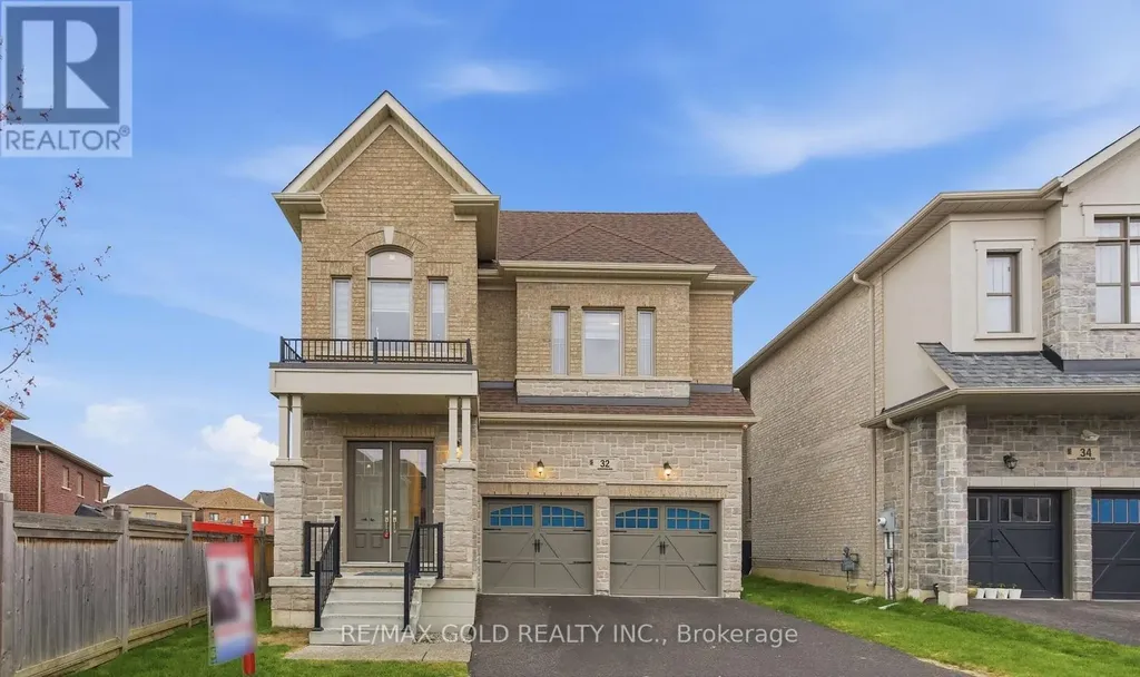 32 Dotchson Avenue Caledon ON L7C 4G6