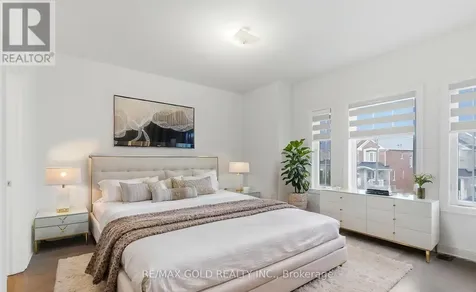 32 Dotchson Avenue Caledon ON L7C 4G6