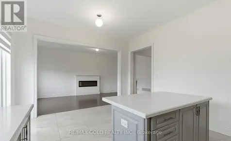 32 Dotchson Avenue Caledon ON L7C 4G6