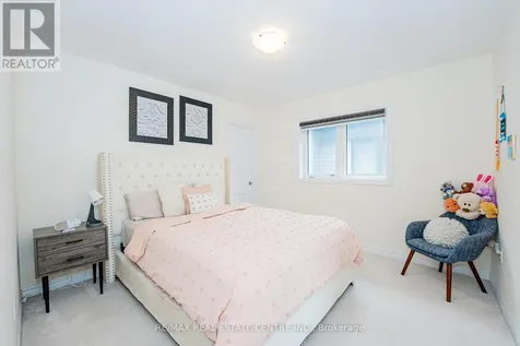 22 Oaktree Drive Haldimand ON N3W 0E6