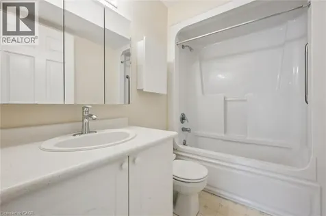 20 St George Street Kitchener ON N2G 2S7