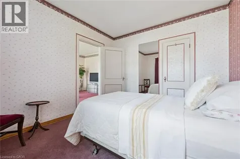 12 Market Street Kitchener ON N2K 1H2