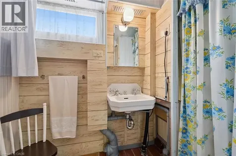 12 Market Street Kitchener ON N2K 1H2