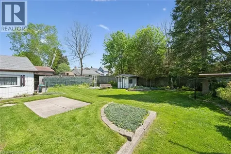 12 Market Street Kitchener ON N2K 1H2