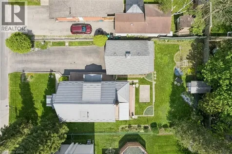 12 Market Street Kitchener ON N2K 1H2