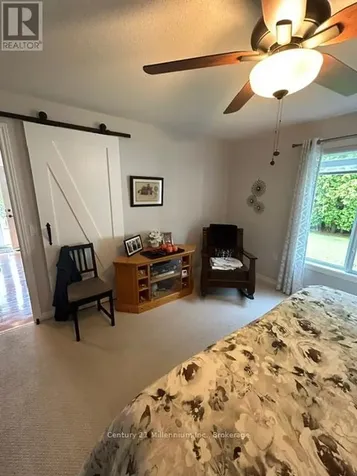 8 Kentucky Avenue Wasaga Beach ON L9Z 3A8