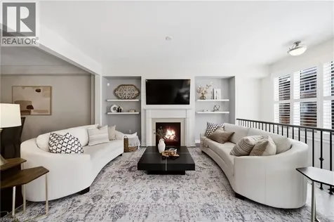 2466 Village Common Oakville ON L6M 0S2