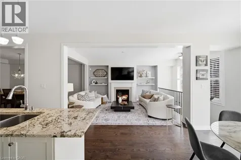2466 Village Common Oakville ON L6M 0S2