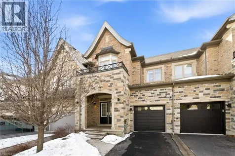 2466 Village Common Oakville ON L6M 0S2
