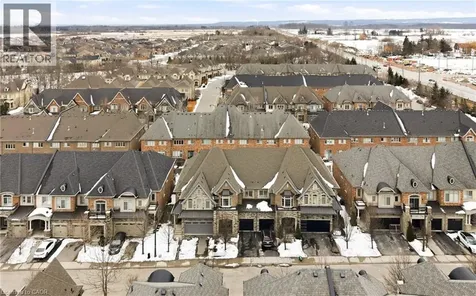 2466 Village Common Oakville ON L6M 0S2