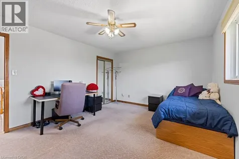 140 Solomon Crescent Hamilton ON L8W 2G7