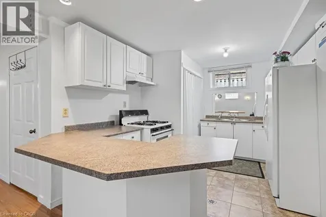 140 Solomon Crescent Hamilton ON L8W 2G7