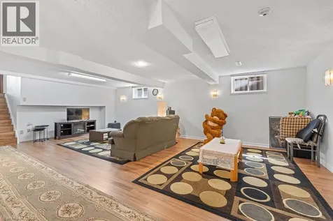 140 Solomon Crescent Hamilton ON L8W 2G7