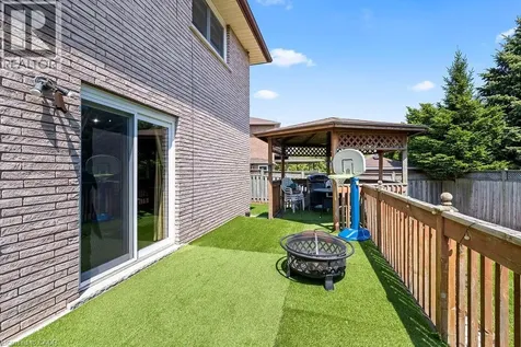 140 Solomon Crescent Hamilton ON L8W 2G7
