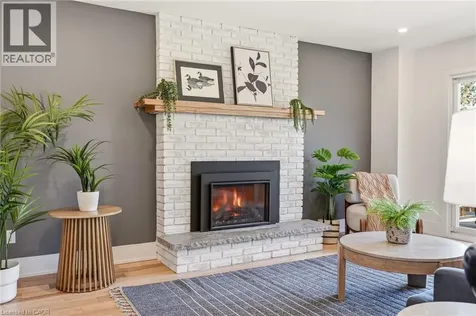 2347 Tweedsmuir Court Burlington ON L7P 4K9