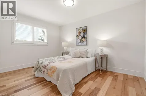 2347 Tweedsmuir Court Burlington ON L7P 4K9
