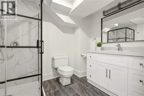 2347 Tweedsmuir Court Burlington ON L7P 4K9