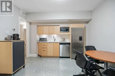 360 Ravenhill Avenue East Ottawa ON K2A 1S5