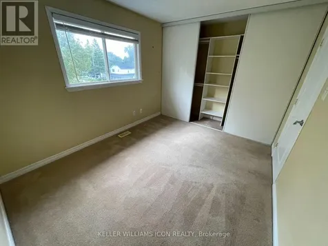 825 Grenon Avenue Ottawa ON K2B 6G1