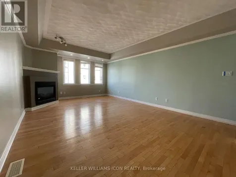 825 Grenon Avenue Ottawa ON K2B 6G1