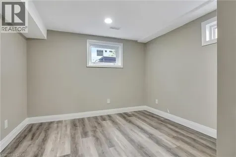 38 Lorraine Drive Cambridge ON N1R 6P6