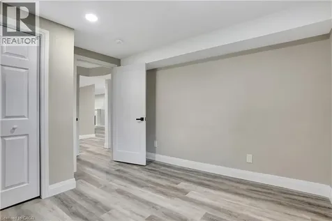 38 Lorraine Drive Cambridge ON N1R 6P6