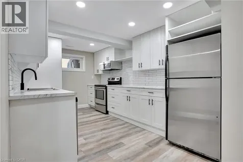 38 Lorraine Drive Cambridge ON N1R 6P6