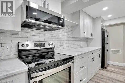 38 Lorraine Drive Cambridge ON N1R 6P6