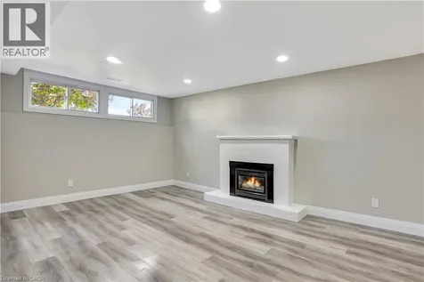 38 Lorraine Drive Cambridge ON N1R 6P6