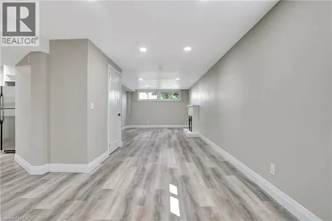 38 Lorraine Drive Cambridge ON N1R 6P6