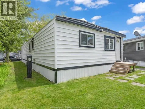 178 Neil Court Essex ON N8M 2A6