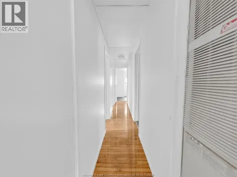 178 Neil Court Essex ON N8M 2A6