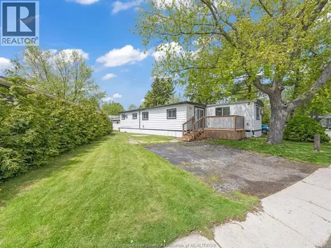 178 Neil Court Essex ON N8M 2A6
