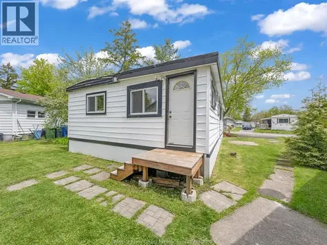 178 Neil Court Essex ON N8M 2A6