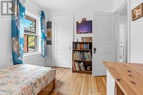 135 Clarendon Avenue Ottawa ON K1Y 0R4