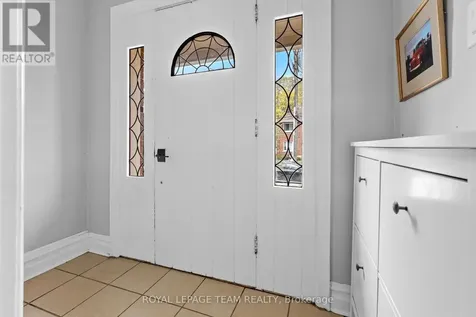 135 Clarendon Avenue Ottawa ON K1Y 0R4