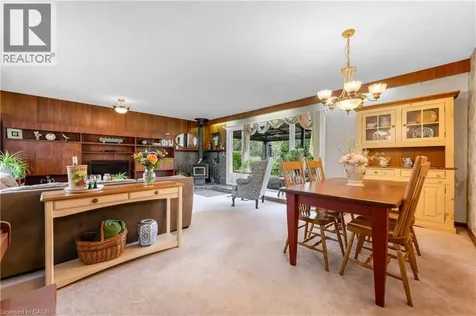 569 Crane Court Burlington ON L7P 4Y8