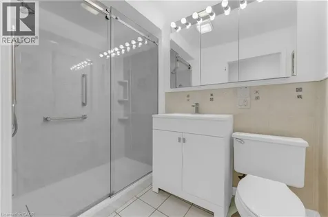 569 Crane Court Burlington ON L7P 4Y8