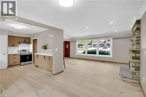 626 Iroquois Avenue Ancaster ON L9G 3B4
